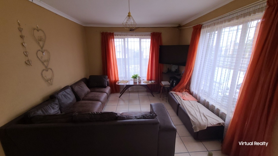  Bedroom Property for Sale in Belhar Western Cape